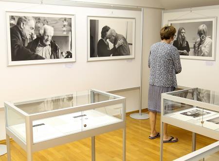 RAZSTAVA FOTOGRAFIJ JANEZA BOGATAJA 12 FOTO LJUBO VUKELIČ